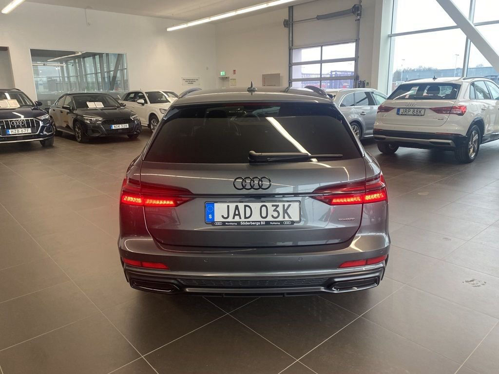 Audi A6 Avant 55 TFSI E QUATTRO S LINE