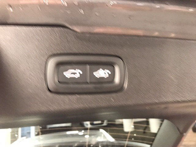 Volvo V60 Recharge T8 Inscription
