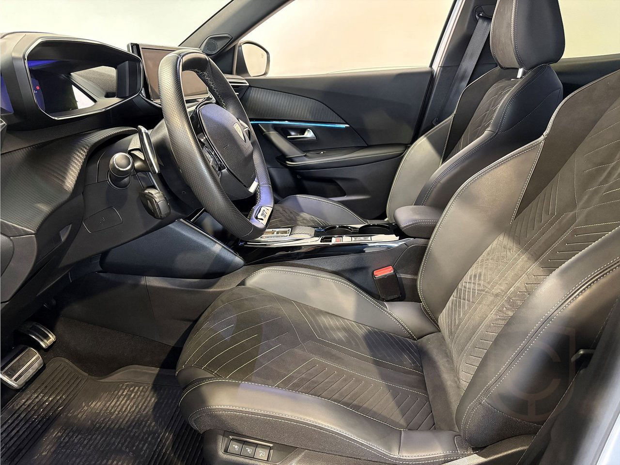 Peugeot 2008 GT 1.2 PT