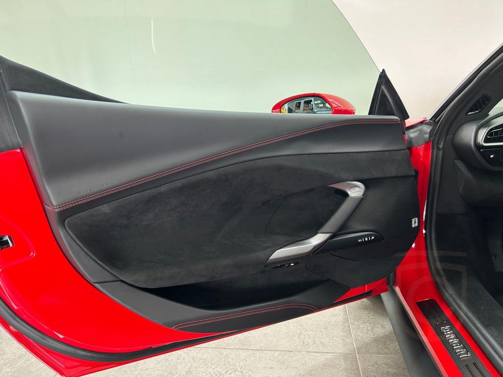 Ferrari 296*GTS*LIFT*360*CARBON*LEDS*CITZ*RACING SIT*HUD