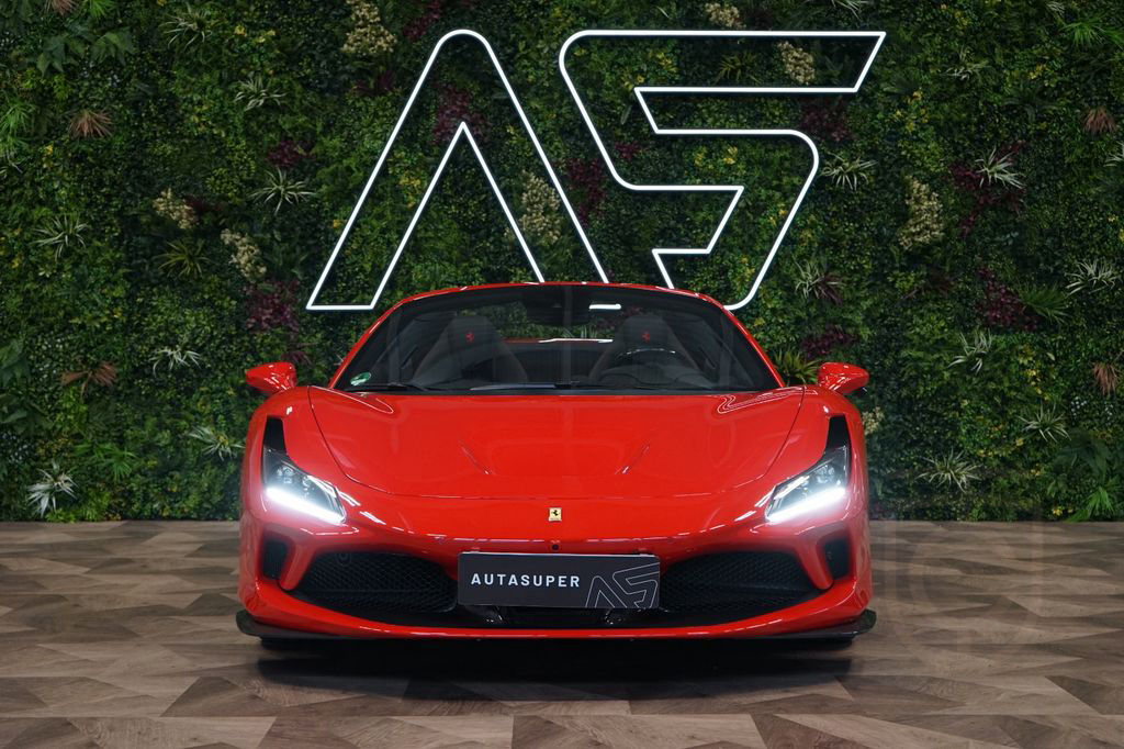 Ferrari F8*SPIDER*LIFT*CARBON*WARRANTY*295.372€ NETTO