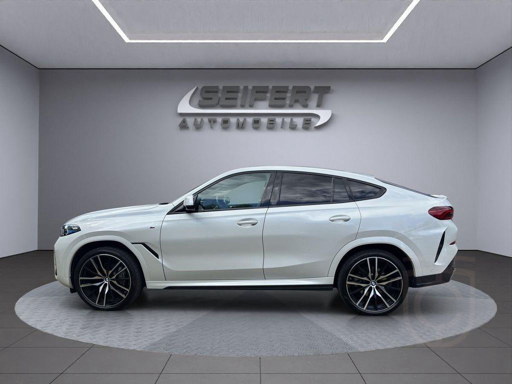 BMW X6 xDrive40d | M-SPORT | AHK | Harman | PANO |