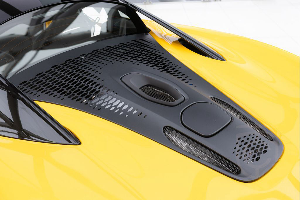 McLaren Artura 3.0 V6 Plug-in | 680pk | Volcano Yellow |