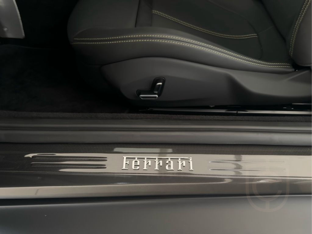 Ferrari Roma ***Ferrari Frankfurt***