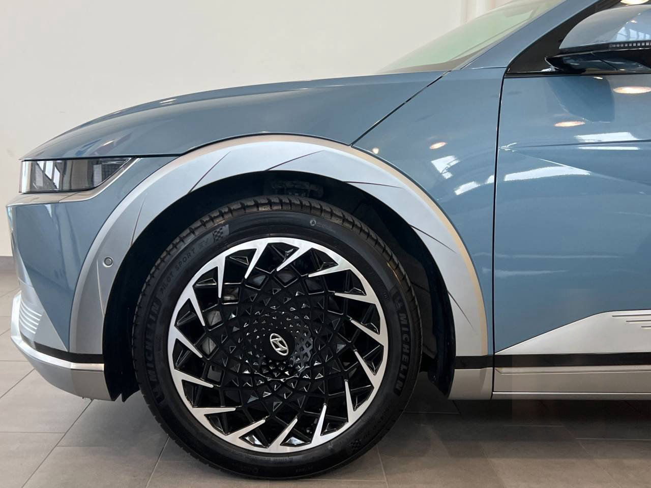 Hyundai IONIQ 5 EV Advanced 360