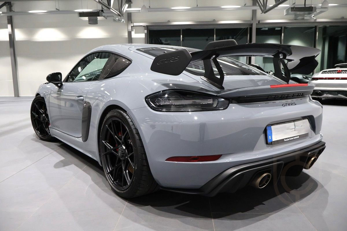 Porsche 718 Cayman GT4 RS