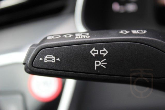 Audi S6 Avant 3.0 TDI quattro LED Navi StHZ B&O RKame