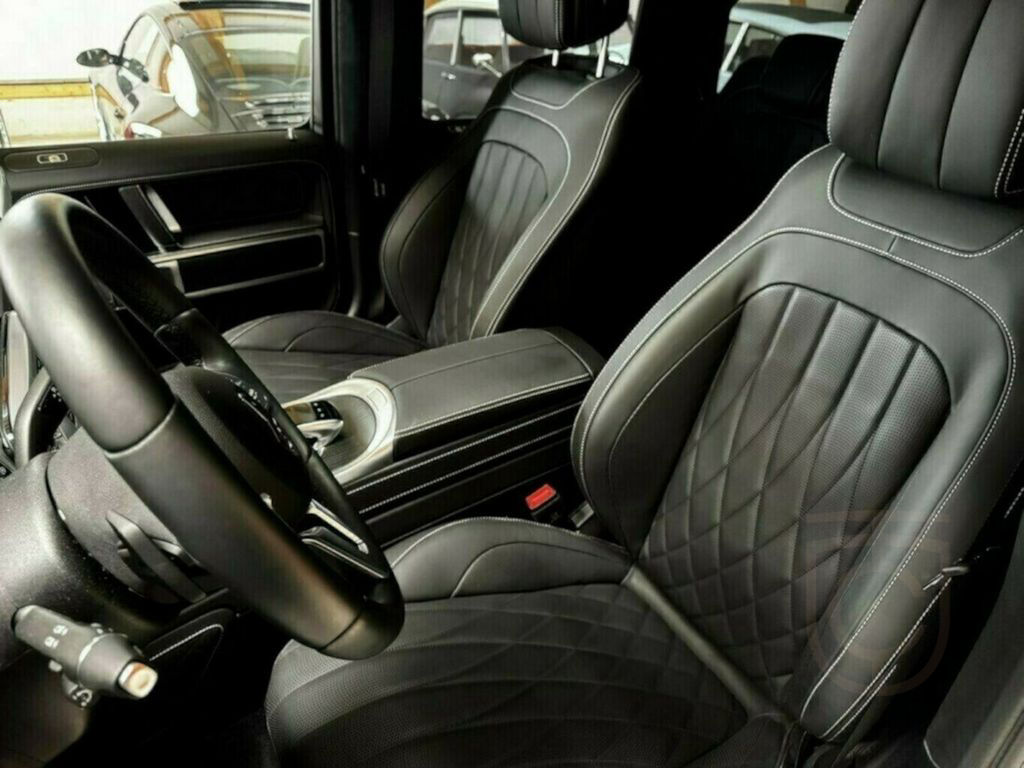 Mercedes-Benz G 500 V8