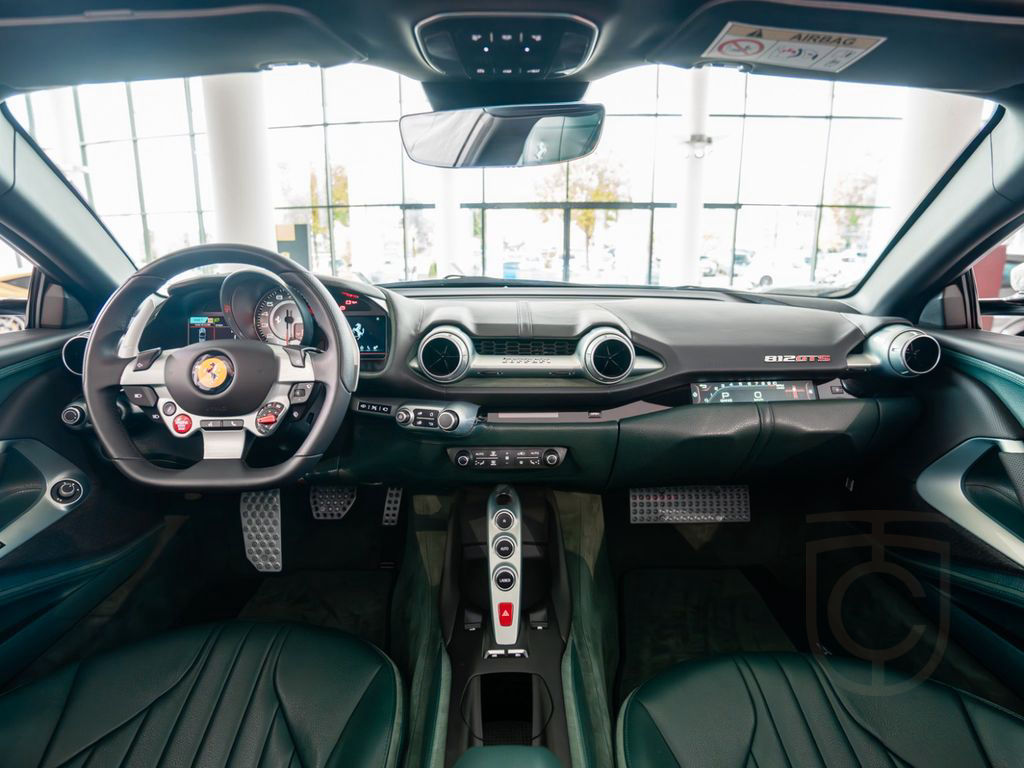 Ferrari 812 GTS *ADAS*LIFT*KARBON*SONDERLACK*JBL*