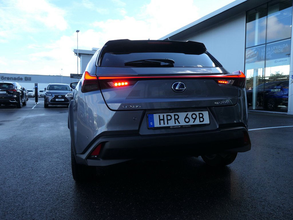 Lexus UX 250h AWD Premium Teknik-pkt E-Four Mark Levinson