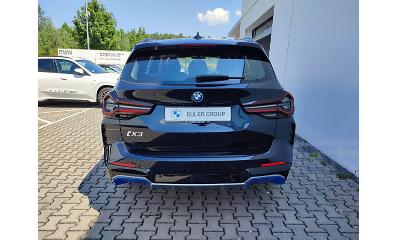 BMW iX3 M Sport