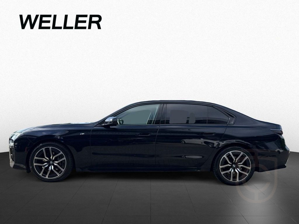 BMW 740d xDrv M Sport Fond TV StHz AHK PaPr DaPr SKY