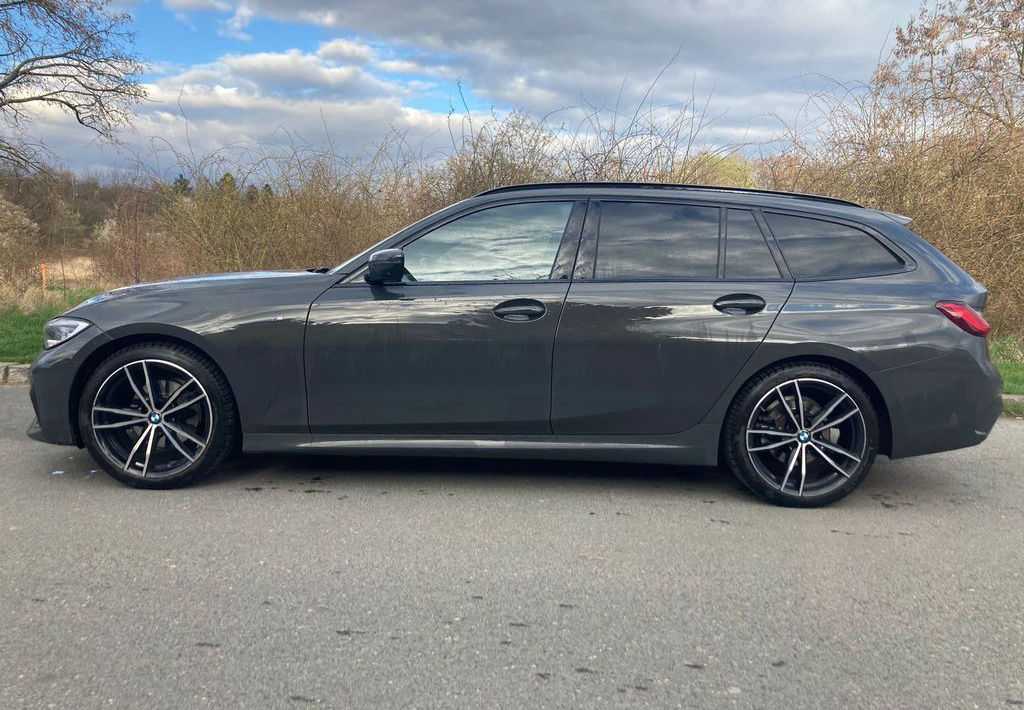 BMW 3