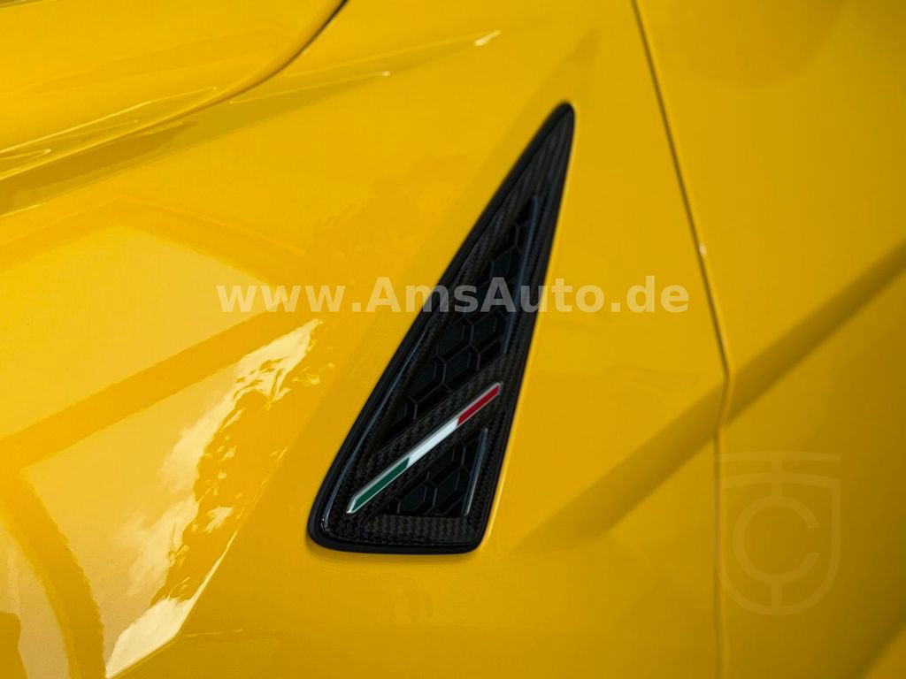 Lamborghini Urus Performante Full Carbon Pano B&O Prod.2025
