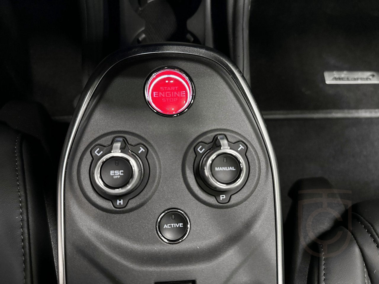 McLaren GT 4.0 V8 SSG B&W MSO LIFTKIT Frozen PPF