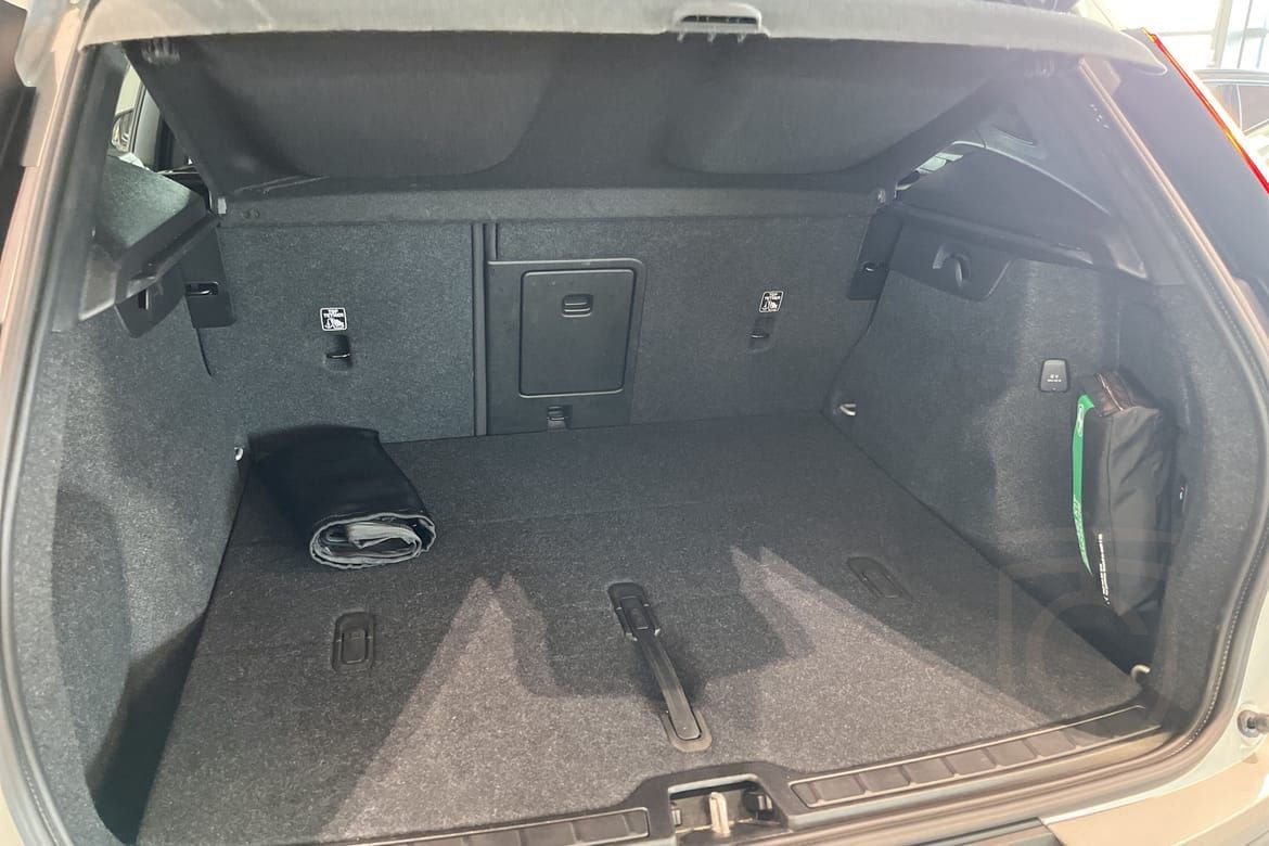 Volvo XC40 B4 FWD Bensin Core