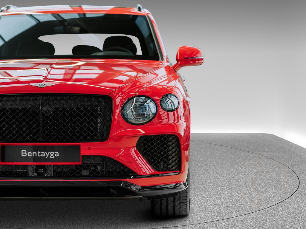 Bentley Bentayga V8 * Full Carbon Options *
