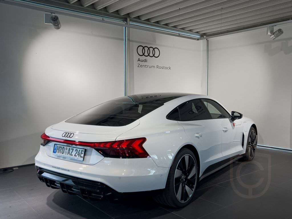 Audi e-tron GT quattro 350 kW+ASSI PLUS+B&O+DYNAMIK P