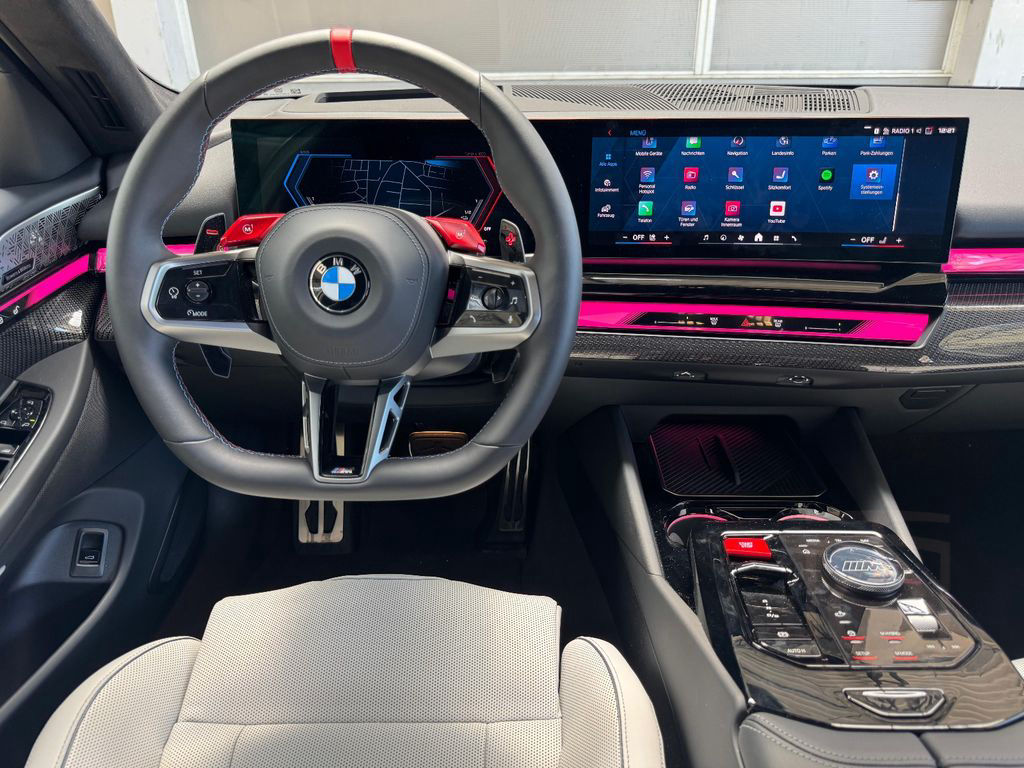 BMW M5 CARBON.BOWERS.SITZBELÜFT.360°DR.ASS.PRO.
