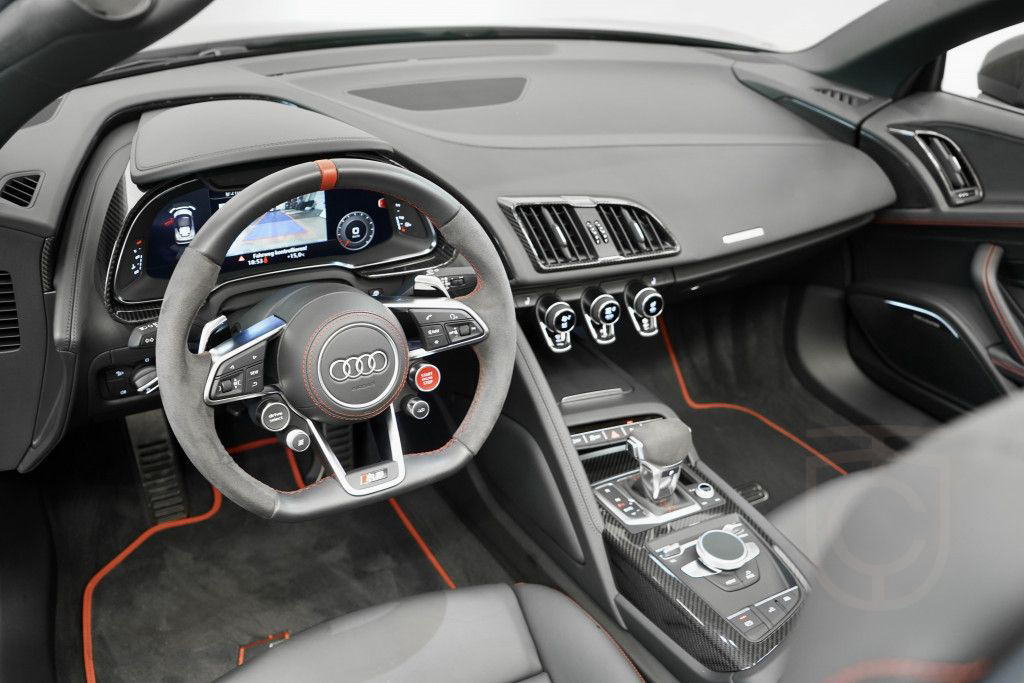 Audi R8 q. Spyder Performance *Carbon *20 *Keramik
