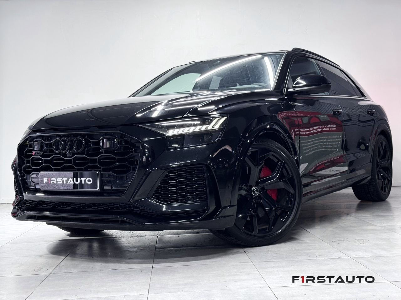 Audi RSQ8