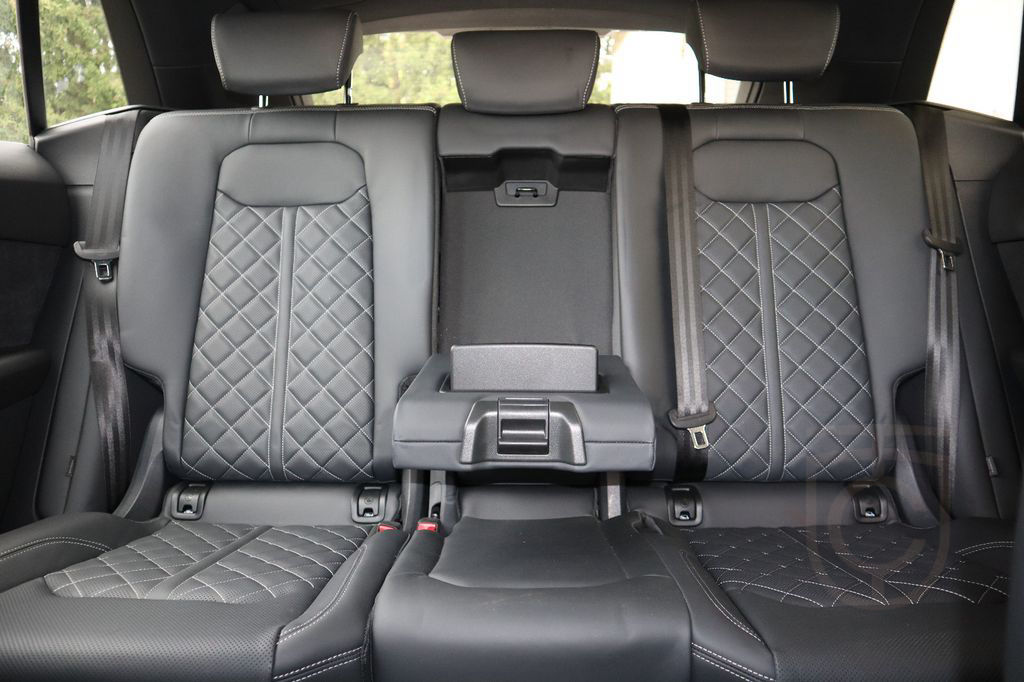 Audi SQ8 V8 FACELIFT-NEUES MODELL BLACK-PAKET/RAUTE