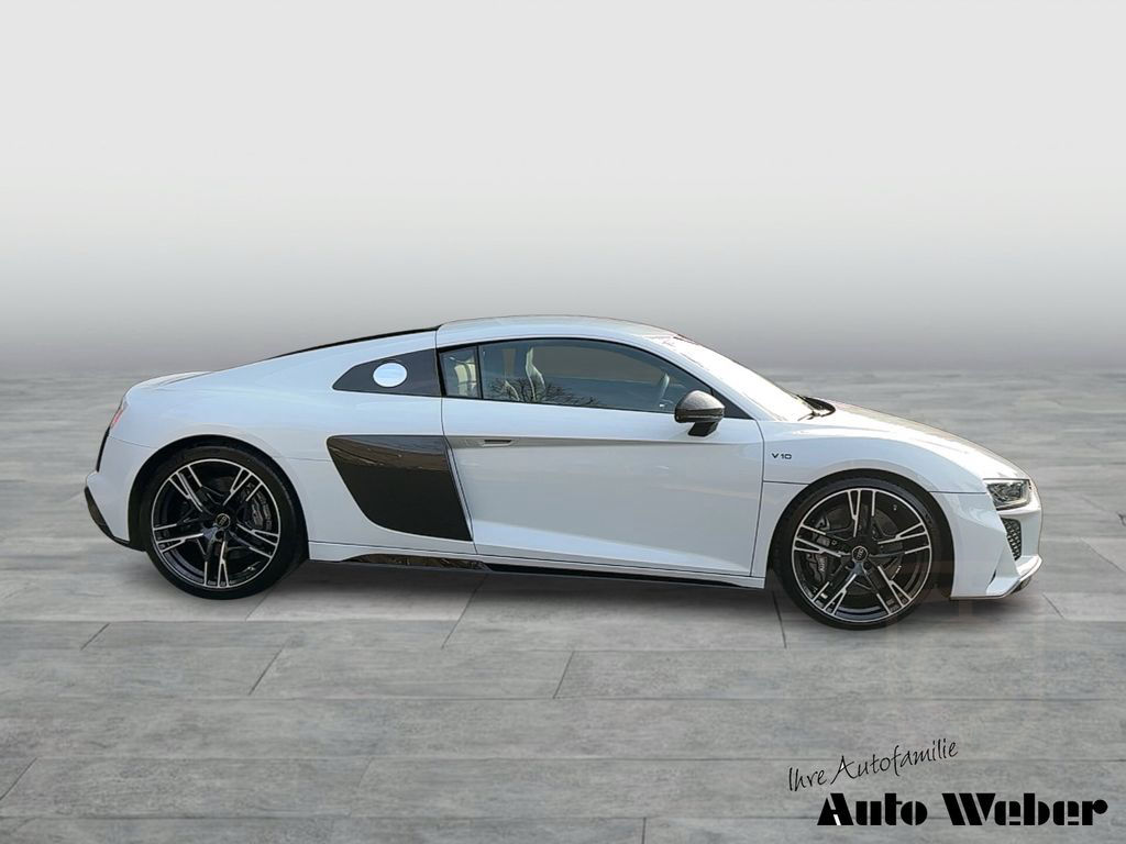 Audi R8 Coupe RWD performance Keramik Schalensitze