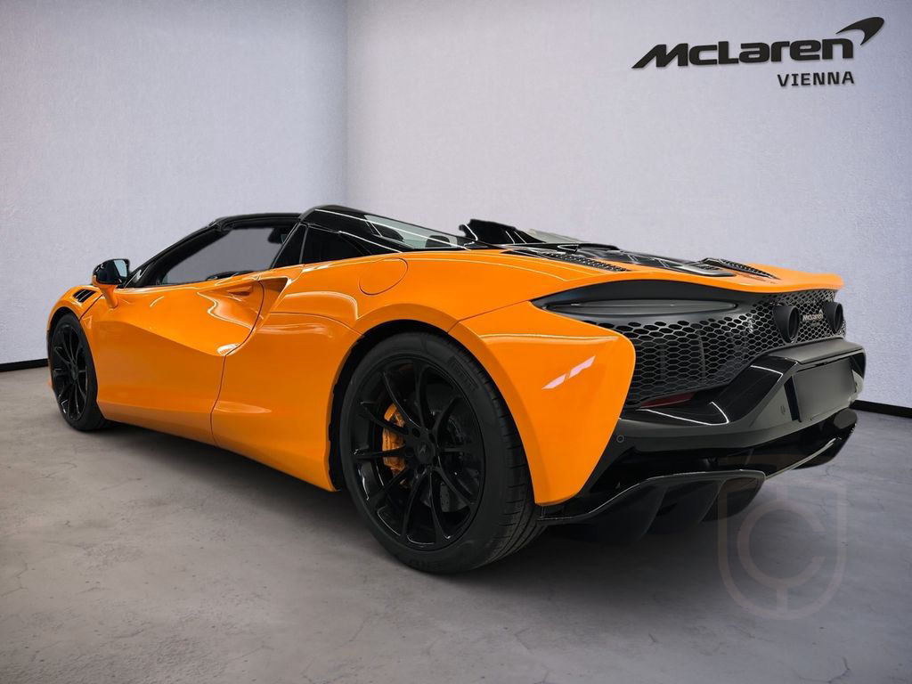 McLaren Artura Spider - McLaren Orange
