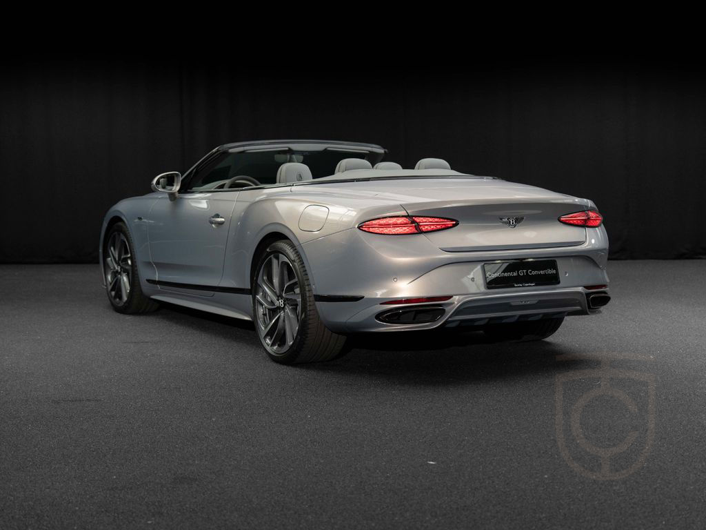 Bentley Continental GTC Speed