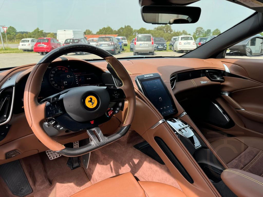 Ferrari Roma 3.9 T V8 Spider DCT, in CANNA DI FUCILE