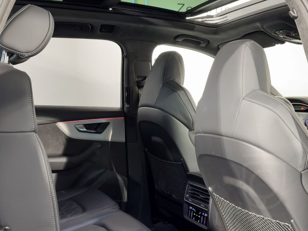Audi SQ7 4.0 TFSI QUATTRO+NAVI+MATRIX+LHZ+MASSAGE+SBL