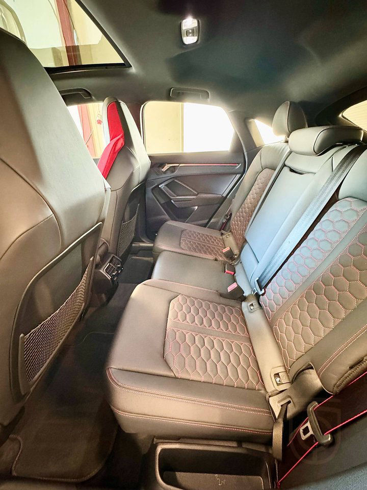 Audi RSQ3 Quattro