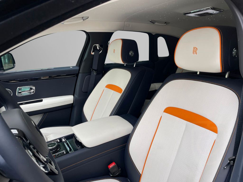 Rolls-Royce Ghost II - Bespoke/Gold SOE
