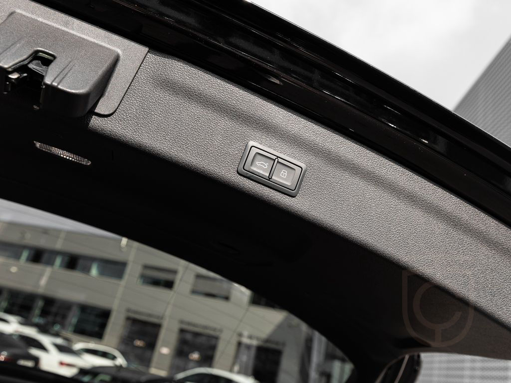 Audi RS 6 Avant 441(600) tiptronic NAVI PANO LED LM