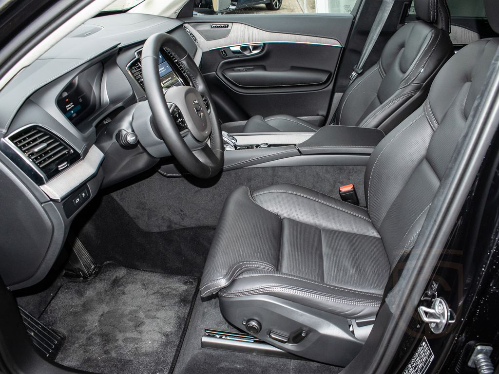 Volvo XC90 T8 AWD Hybrid Ultra Dark AHK