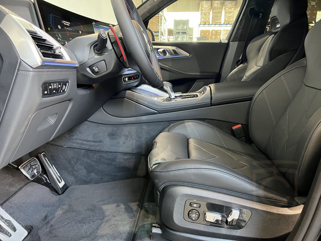 BMW XM 23" LMR ~ B&W Surround ~ M Drivers Package