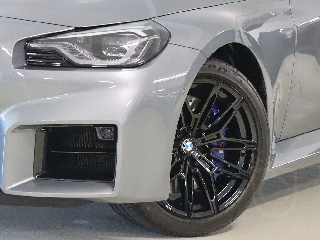 BMW M2 Coupé > neustes Modell <