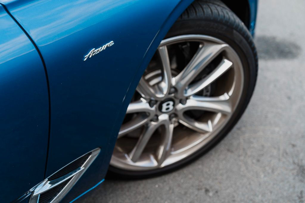 Bentley Continental GTC Azure