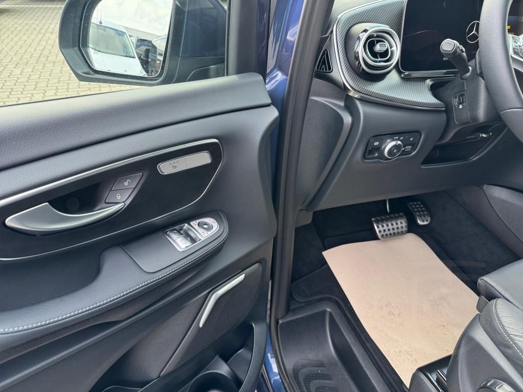 Mercedes-Benz V 300 d AVANTGARDE Lang AMG Line Tisch+AHK2,5to