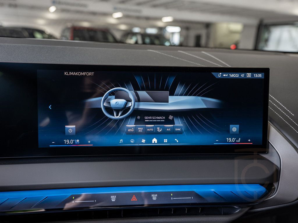 BMW X3 xDrive 30e M Sport AHK PANO H/K HUD ACC 360°