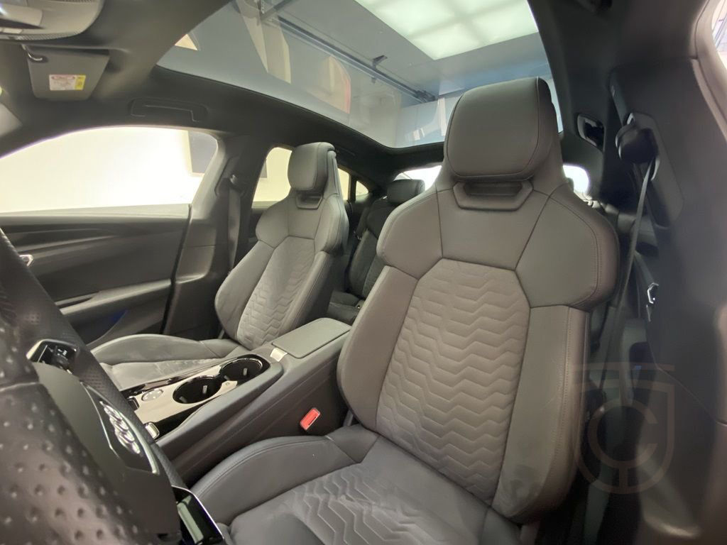 Audi E-Tron GT quattro