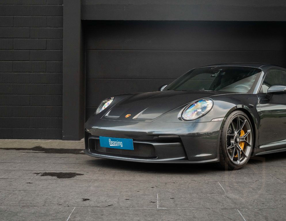 Porsche 992(911) GT3 Touring*PCCB*BOSE*LIFT*PASM*VTS