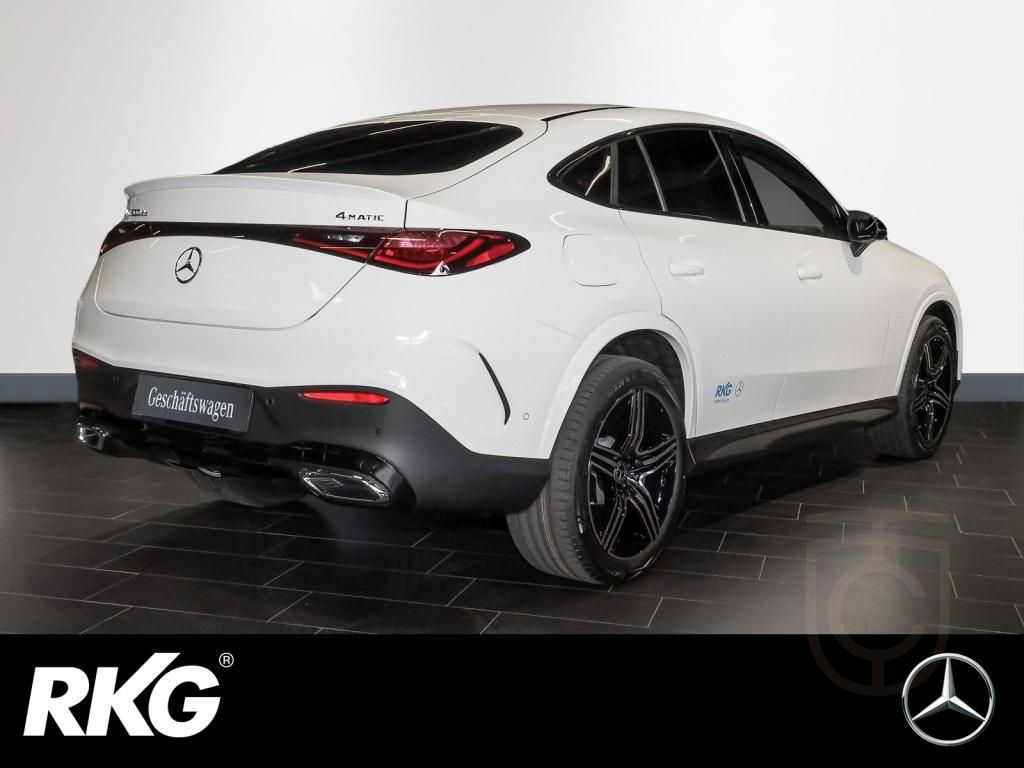 Mercedes-Benz GLC 300 de 4M Coupé AMG*DISTRONIC*PANO*AHK*360°