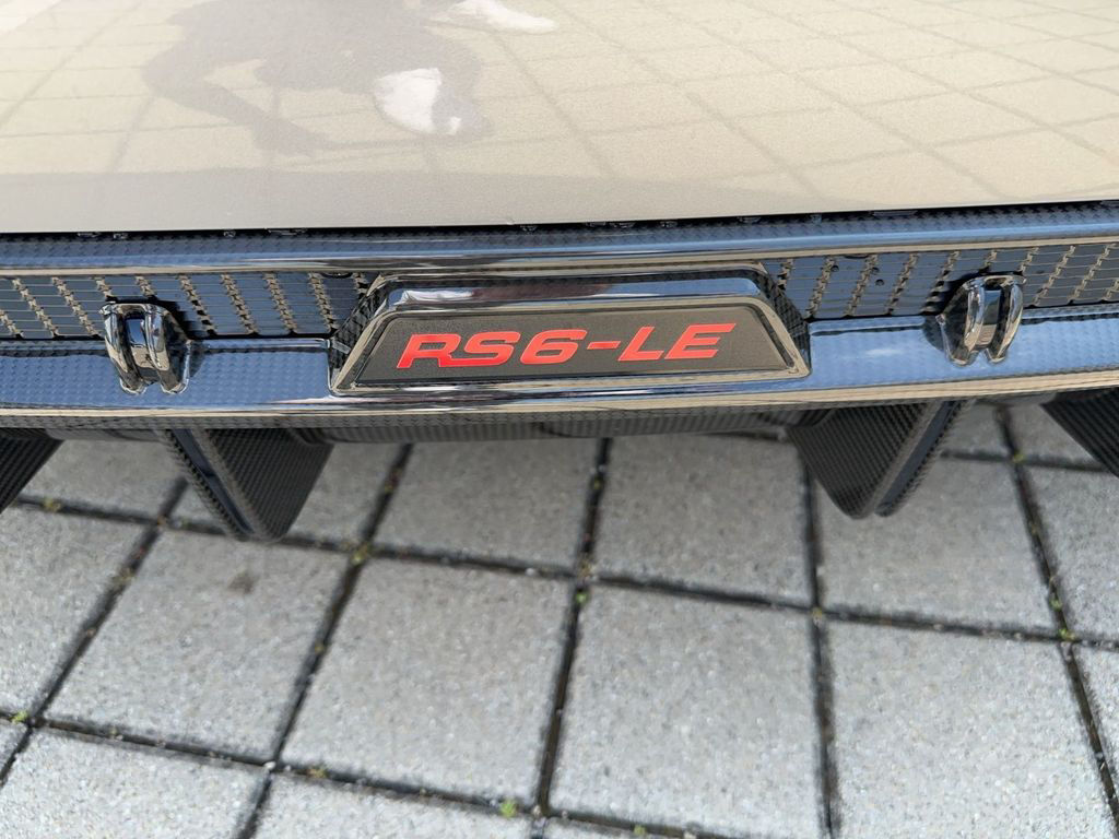 Audi RS 6 Avant ABT RS6 Legacy Edition 1 of 200