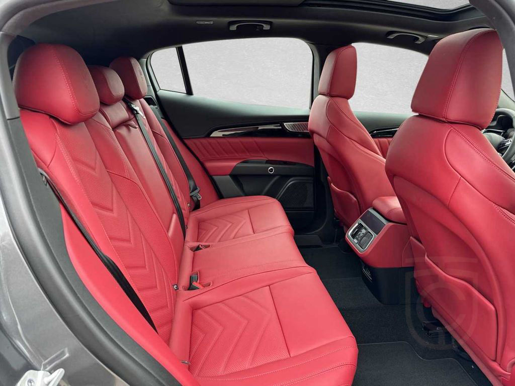 Maserati Grecale Modena - Maserati Regensburg