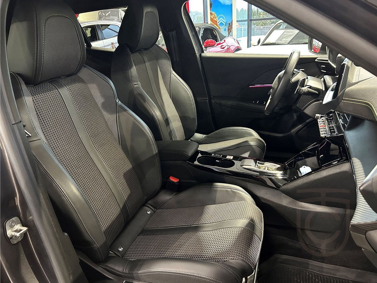 Peugeot 2008 GT 1.2 PT
