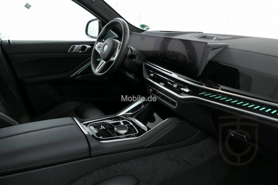 BMW X6 M60i Komfortsitze*Standhzg*AHK*DAPro*PanoSky*