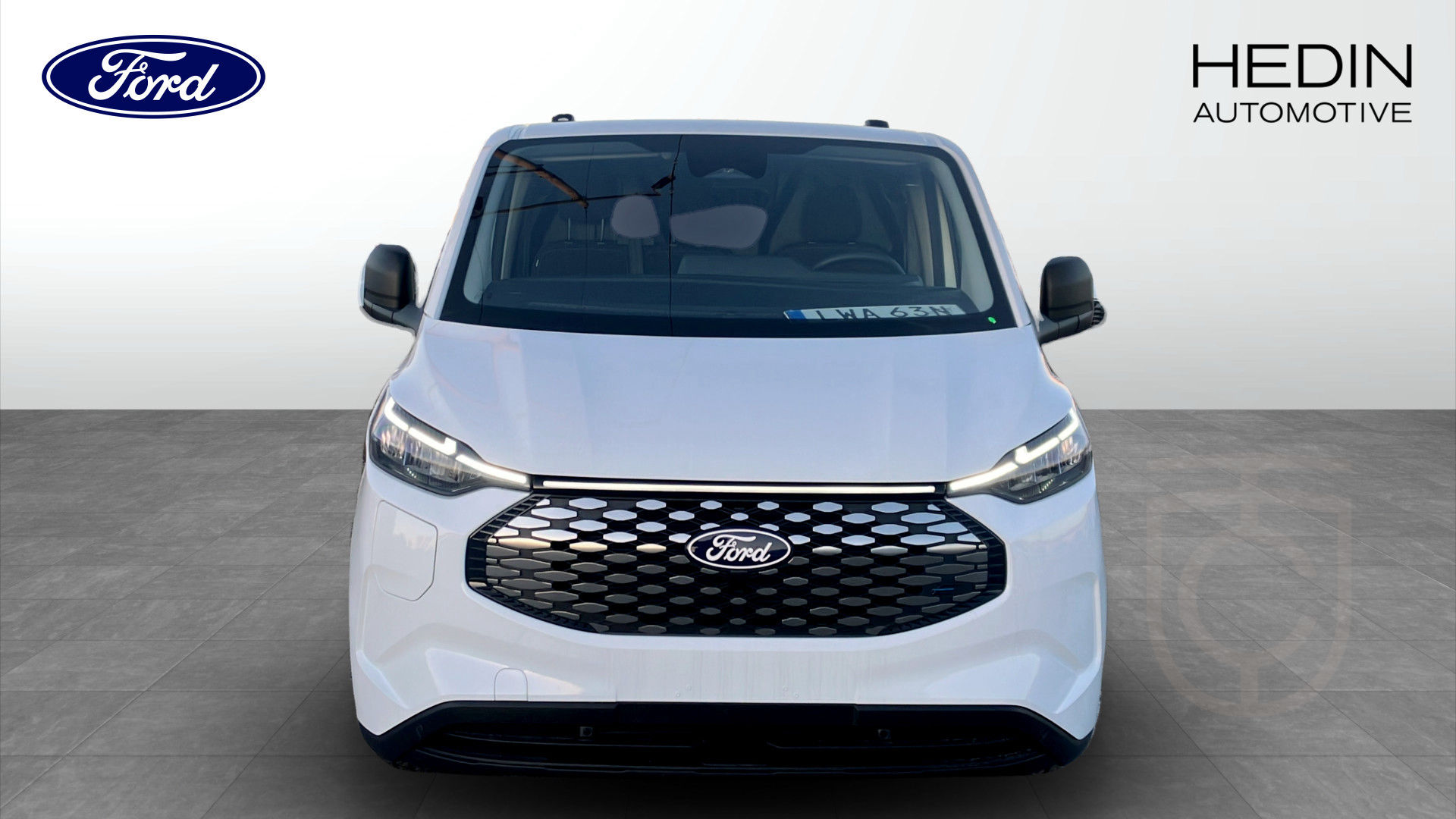 Ford E-Transit Custom 320