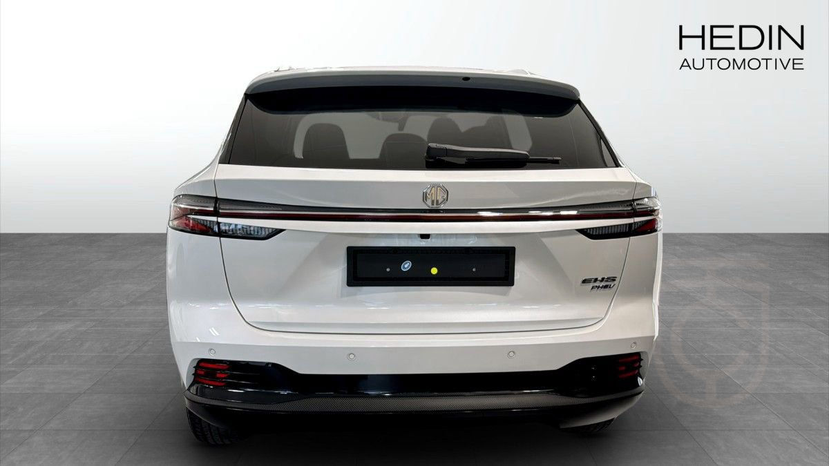 MG HS LUXURY PLUG-IN HYBRID