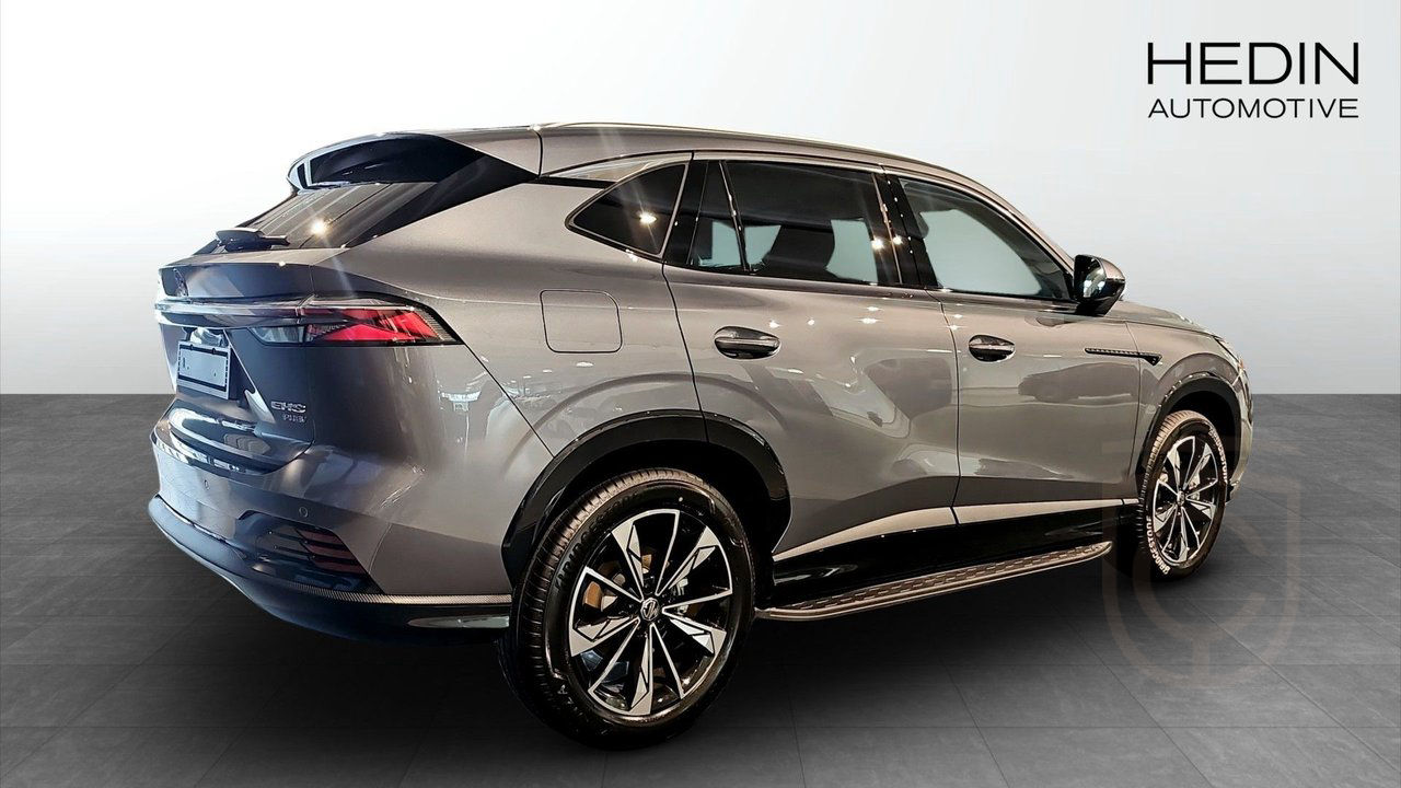 MG HS HS LUXURY PLUG-IN HYBRID 100 KM EL